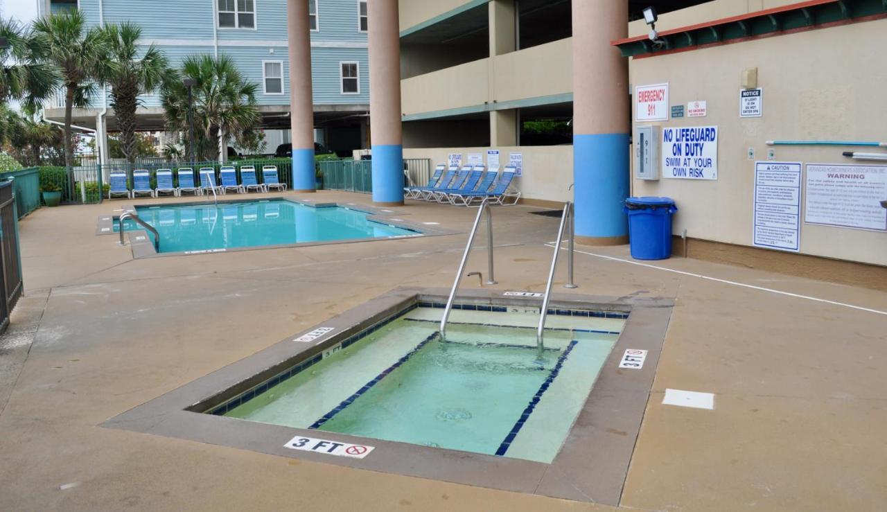 Oceanview Condo With Pool, Hot Tub, Balcony, Right On The Beach Myrtle Beach Exterior photo