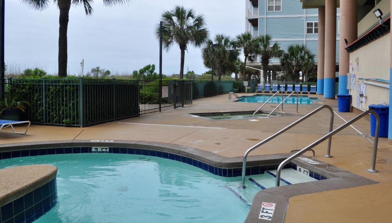 Oceanview Condo With Pool, Hot Tub, Balcony, Right On The Beach Myrtle Beach Exterior photo